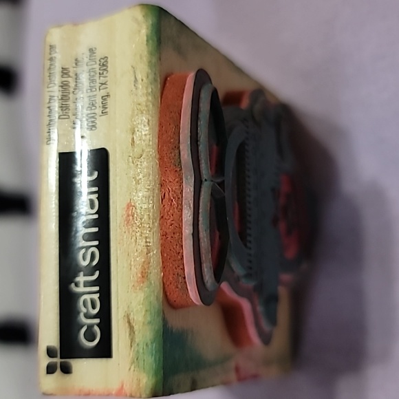 Penguin Character Rubber Stamp - Picture 3 of 4